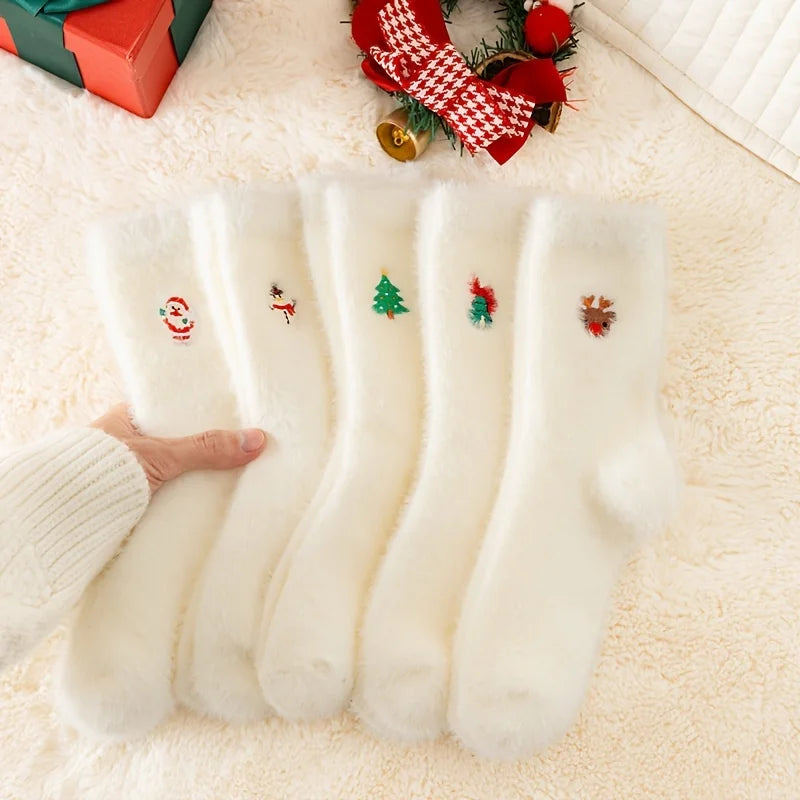 Cozy White Plush Xmas Socks - 5PCS Mid-Calf Warm Holiday Socks with Festive Designs for Teens. Soft & Thick for Winter Comfort!