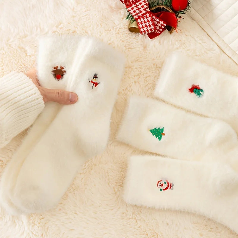 Cozy White Plush Xmas Socks - 5PCS Mid-Calf Warm Holiday Socks with Festive Designs for Teens. Soft & Thick for Winter Comfort!