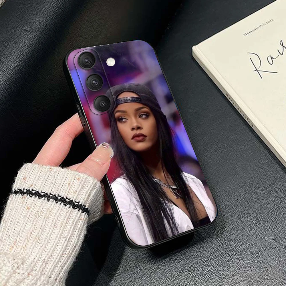 Hot SInger R-Rihanna-ES  Phone Case For Samsung Galaxy S25,S24,S21,S22,S23,S30,Ultra,S20,Plus,Fe,Lite,Note,10,9,5G Black Cover