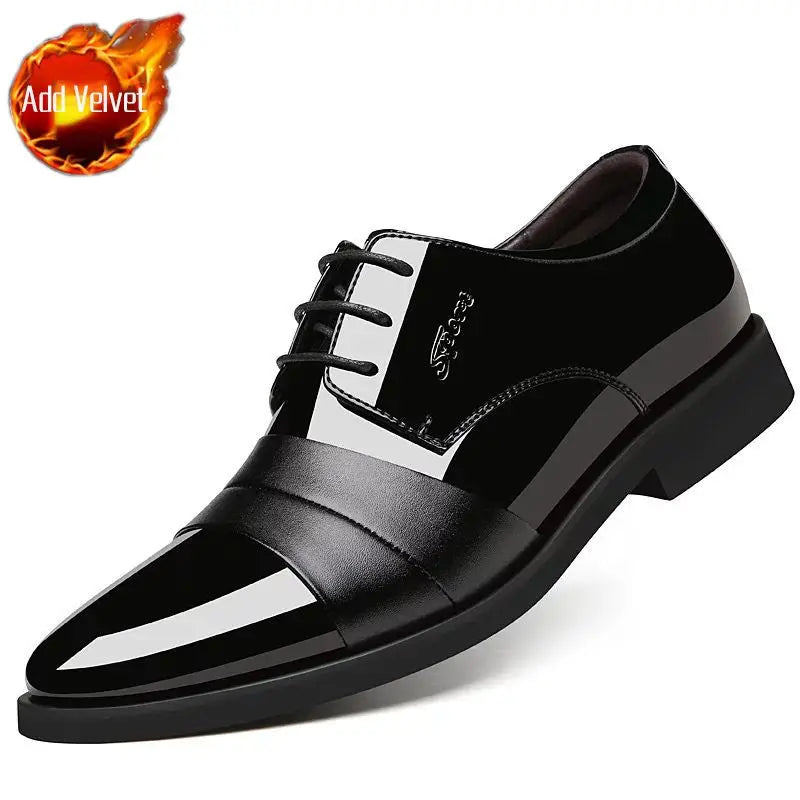 Social Shoe for Men Casual Business Patent Leather Shoes Man Bright Upper Pointed Toe 2025 Trend Office Suit Footwear New